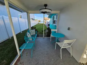 Pet Friendly Waterfront Property features 3 homes (Duplex & Single Family) - Image 3