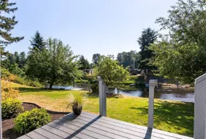 River Inn French Rivera themed Flat w/ Dock - Image 3