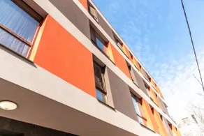 Bright 1BDR Apartment with a Balcony - Image 4