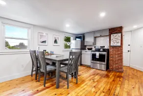 Peaceful 1BR | Reading Nook | Near Portland - Image 4