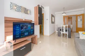 Beautiful apartment facing the sea with huge terrace - Image 5