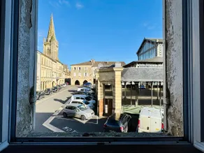 Townhouse in the heart of a historic bastide - Image 2