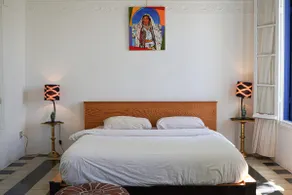 Cliff suite with sea view - Image 3