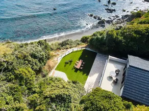Entire Private Villa with Ocean Front View, 5 Bedrooms [Sleeps up to 14] - Image 2