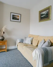 Number 1 Castle Flat - Image 5