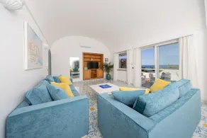 Capri center – Sofia, Oliveto Capri - Image 5