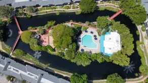 Park Shore Resort 2nd Floor BLDG J - Waterviews - Image 5