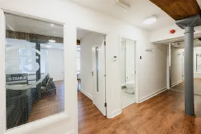 Aesthetic Architect designed Loft in City Centre - Image 2