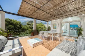 Capri center – Caterina, Oliveto Capri - Image 3