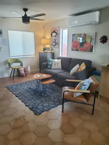 **Newly Renovated** Spanish style home - Frida - Image 5