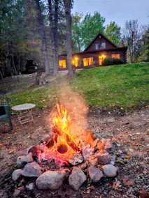 Private Beach I Lake Cabin l Pet Friendly I Kayaks - Image 2