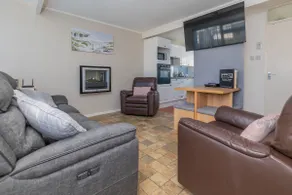 Beach Road Chalet Park, 131 Scratby The Retreat - Image 3