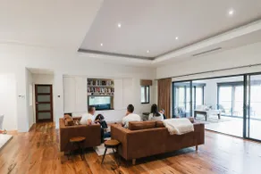 Redgum Treehouse - The Ultimate Down South Escape - Image 2