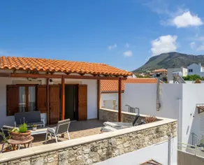 Elenis Dream House in Plaka Chania - Image 2
