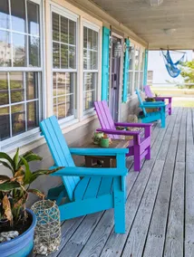 Boutique Surf Shack - Image 2