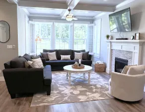 Luxury Family-Friendly Home w/ Beach Access - Image 3
