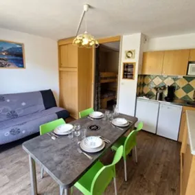 Studio cabin for 6 in Piau-Engaly with balcony and slopes view - Image 2