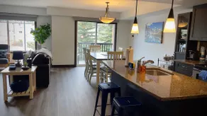 Spacious & Bright 2 Level 2Brm/2Bth Condo w/HotTub - Image 3