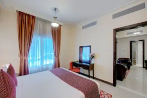 ~Cozy Executive Studio with Balcony~ - Image 3