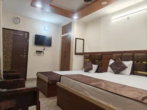 VATS VILLA "Feels like Home & Facilitates like Hotel" - Image 4
