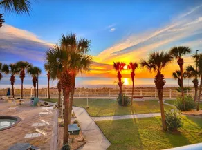 ~2 Floor/Free Beach Chairs/Oceanfront/Pools/Saunas - Image 2