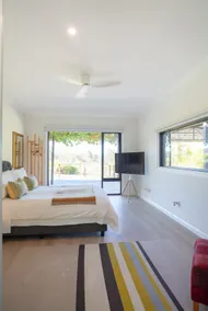 Alluca Villa McLaren Vale vineyard escape - Image 3