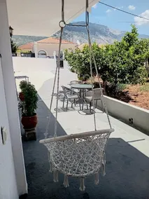 Vouzianas home - Image 3