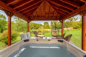 Pool Open - Hot Tub - Arcade- Fireplace - Pets - Image 2