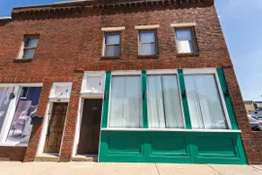 Down Town Poshy-Poshy, upscale 2 bedroom apartment - Image 3