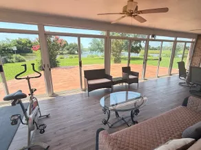 Hampton's Best Hidden River Getaway! - Image 4
