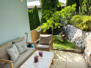 Sunny Mountain Loft - Terrace & Garden - Image 4