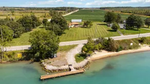 The Parkway Beach House - Private beach&waterfront - Image 4