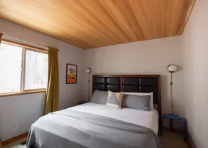 Acer Haus-Cozy, cool & dog friendly in Black Butte - Image 3
