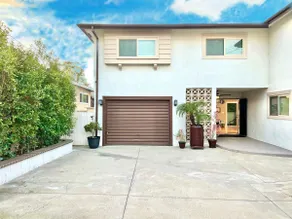 Explore LA from Our Family-Friendly 5BR Home - Image 4