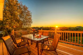 Gorgeous, Huge Home w/ Firepit, 5 Mins to Ark - Image 3