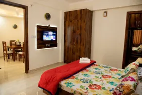 Yogvan Holiday's 1BHK Spacious Apartment Tapovan - Image 3