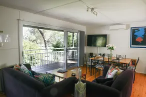 Paradise Bungalow Waterfront near Hyams/Jervis Bay - Image 3