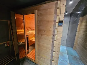 Sport - Hideaway - Image 2