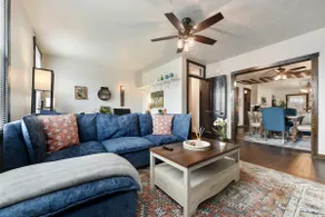 King Bed | 2 full bath | Deck! Hip Millvale! - Image 3