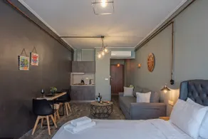 Superb industrial style suite on heart of Athens B - Image 3