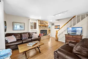 Spacious Farmhouse 3 Acres, Pet Friendly, Durango - Image 4