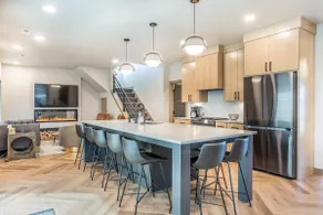 Lakefront home with with Hot Tub & Game Room Sleeps 10 - Image 2