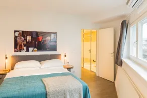 Premium Waterfront Apartment (no elevator) - Image 2