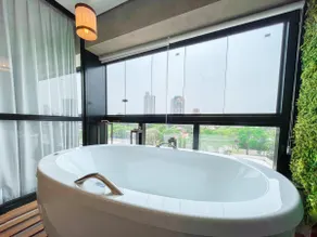 Luxury and Practicality at Vertigo Premium Studios - Image 3