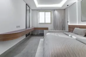Luxury 2BR | Near Boulevard City | Self Check-in - Image 2