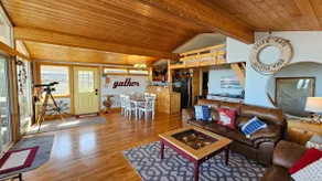 Cozy Beachfront Cabin w/Hot Tub | Experience ONP - Image 5