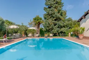 Villa Tulipano: swimming pool, patio, 3 bedrooms - Image 2