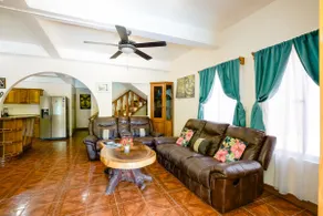 Casa Aloha on Los Mangos Street - Image 5