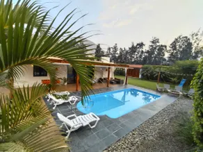 Modern house, pets allowed - Image 3