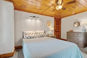 MQT 3BR Close to Ski/Bike - Enjoy Prime Location! - Image 4